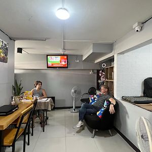 Lux Rooms Night Bazaar
